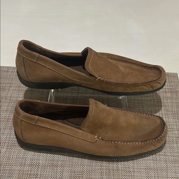 Rockport | Shoes | Rockport Capital Tan Suede Slipon Loafers  display picture 3
